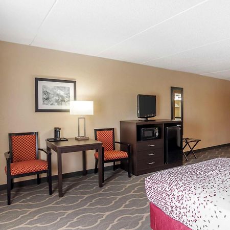 Best Western Inn At Blakeslee-Pocono Exterior foto